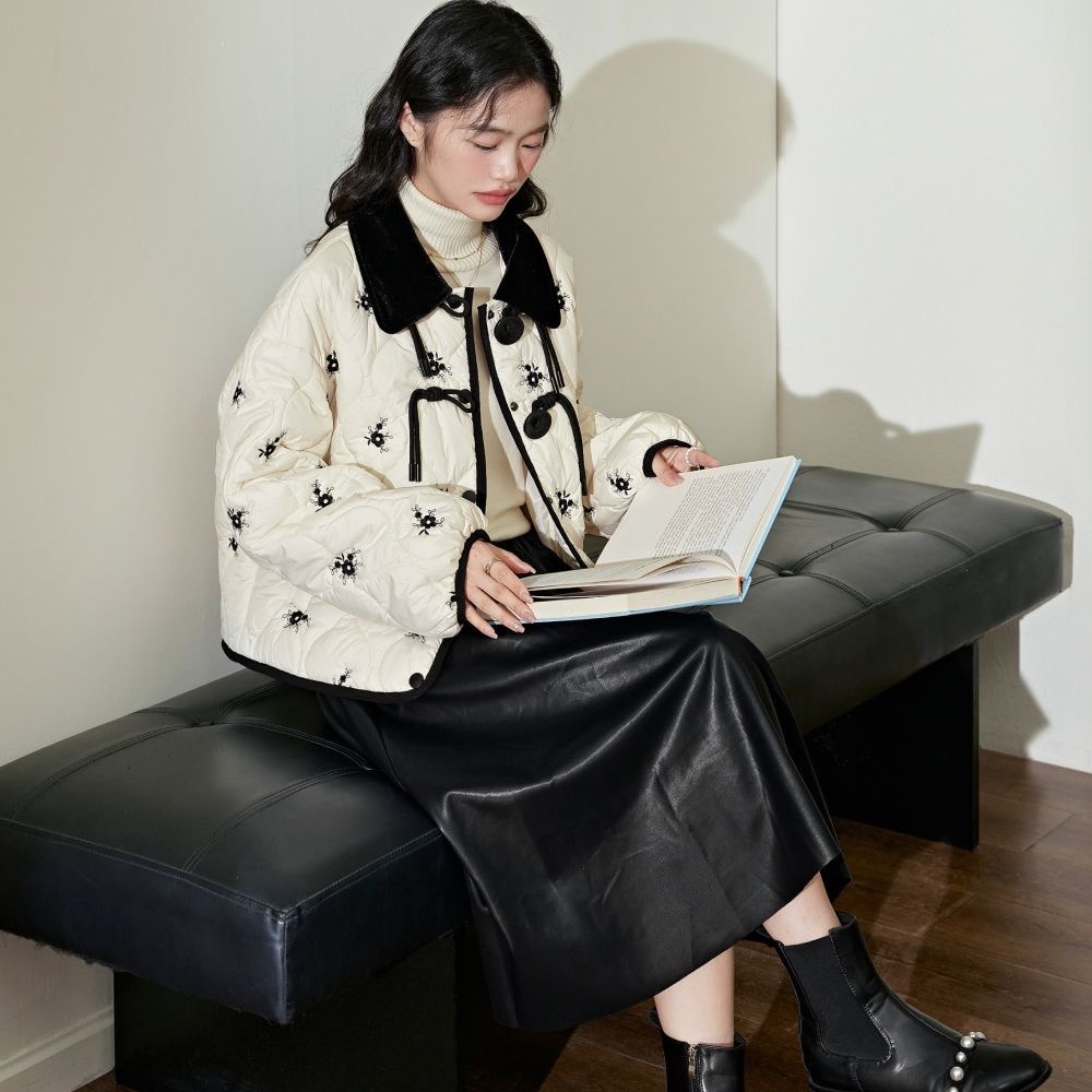 Embroidered puffer jacket